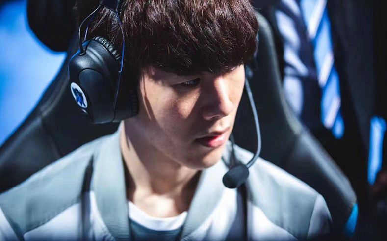 则延续了以 则延续了以