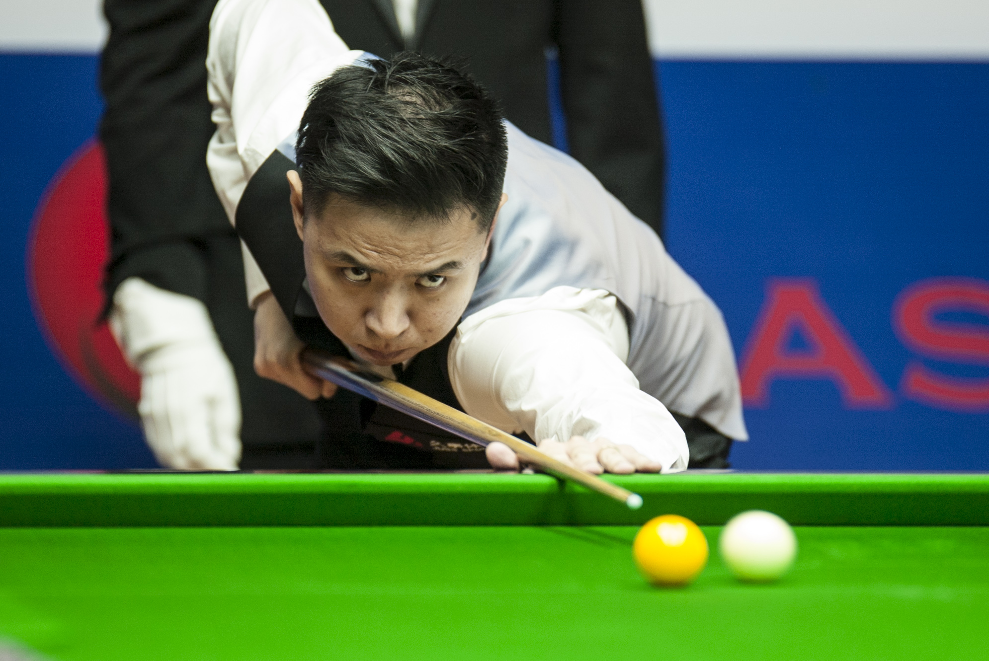 锋线王牌 锋线王牌