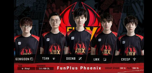 时离开赛场 时离开赛场