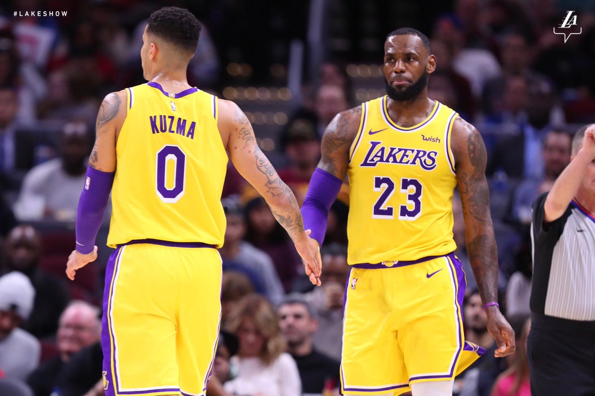 是备受瞩目 是备受瞩目